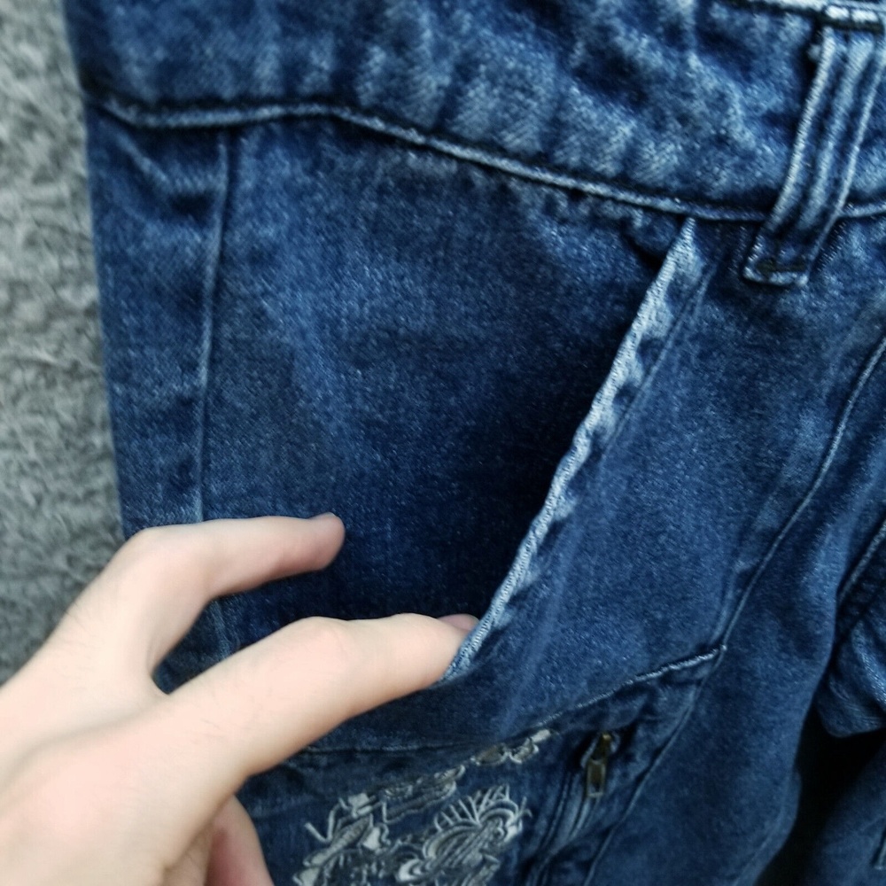 Venus Women's 2 Floral Blue Cropped Jeans Pockets 100% Cotton 30" 23" 8.5" - Picture 3 of 12